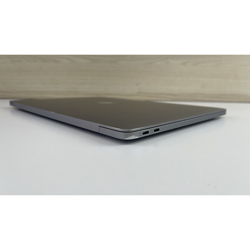 MacBook Pro 13 2017 Space  i5 2.3ghz 16/256